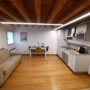 https://residenza-della-samaritana.hotelinveneto.com